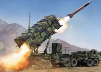 Guerre en Ukraine : La Russie bombarde la « plus grande réserve de carburant » avec des missiles (Vidéo)