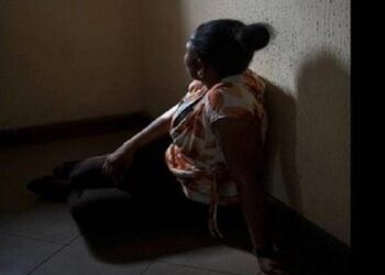 Togo: Une dame v!0lée par un « infirmier » après lui avoir injecté un produit, les faits