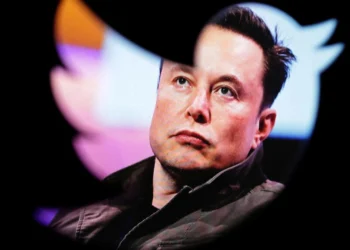 Twitter : Elon Musk donne ses dures nouvelles confitions de travail aux employés du réseau social… Ils démissionnent en masse !