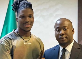 « C’est bon, le boss a tout géré »: Axel Merryl se confie après avoir été reçu par le ministre Oswald Homeky