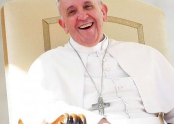 Film préféré, salaire, fan de football, petite amie: Le Pape François se confie