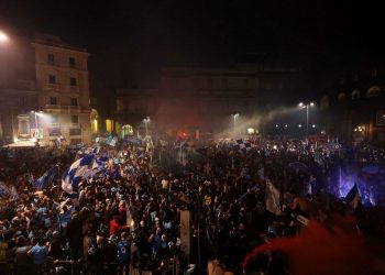 Naples : Des pertes de vie humaine et plusieurs blessés lors des célébrations du titre de champion d’Italie